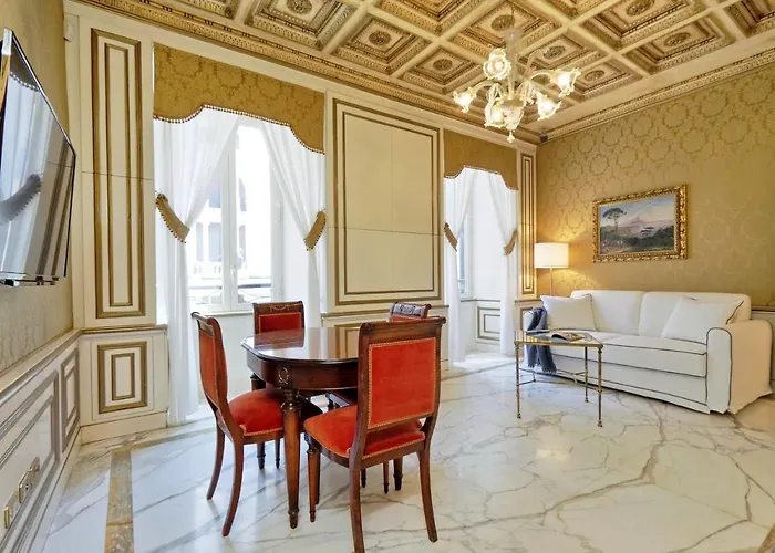 Elegant Nearby Trevi Fountain Appartement Rome